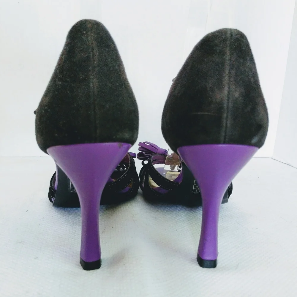 Exchange by Charles David Suede Strappy Sandals Size 7
